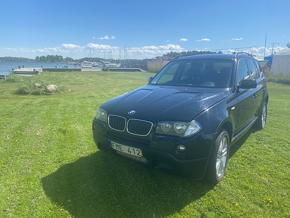 BMW X3 2 of 5