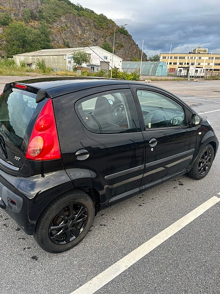 Peugeot 107 5 of 5