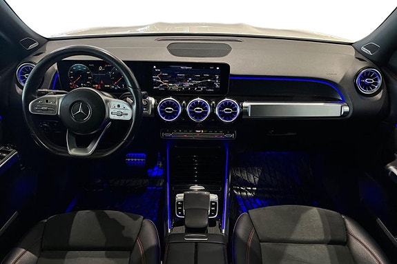 Mercedes-Benz GLB250+ 11 of 25