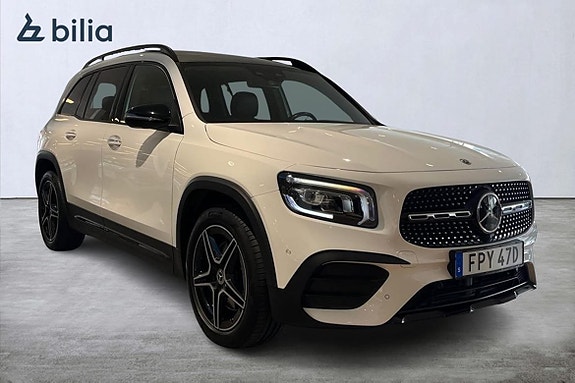 Mercedes-Benz GLB250+ 4 of 25