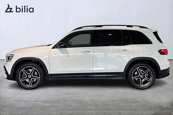 Mercedes-Benz GLB250+ 6 of 25