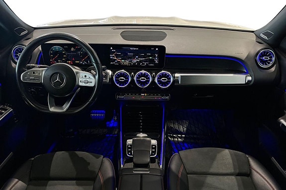 Mercedes-Benz GLB250+ 11 of 25