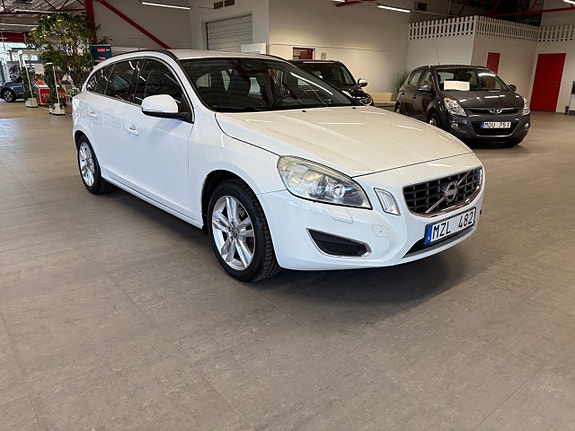 Volvo V60 6 of 10