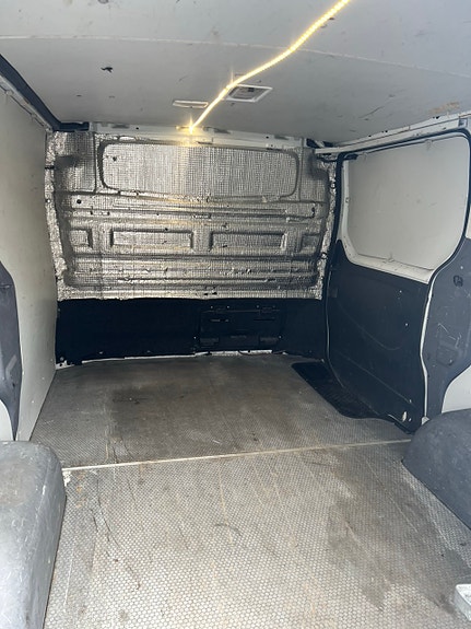 Renault Trafic 4 of 5