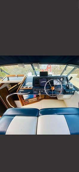 Sea-ray 268 med trailer, även bytes 5 of 7