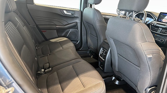 Ford Kuga 5 of 5