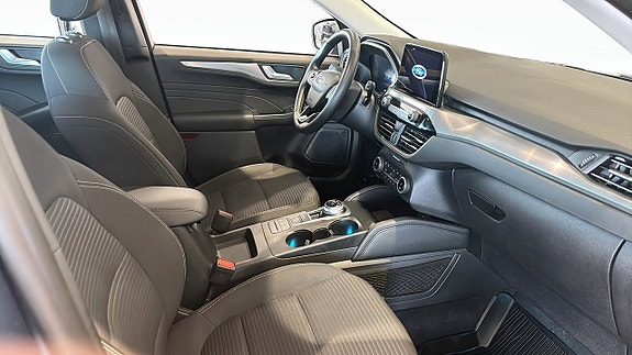 Ford Kuga 3 of 5