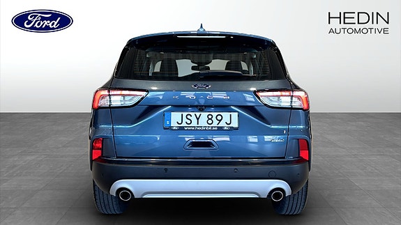 Ford Kuga 7 of 12