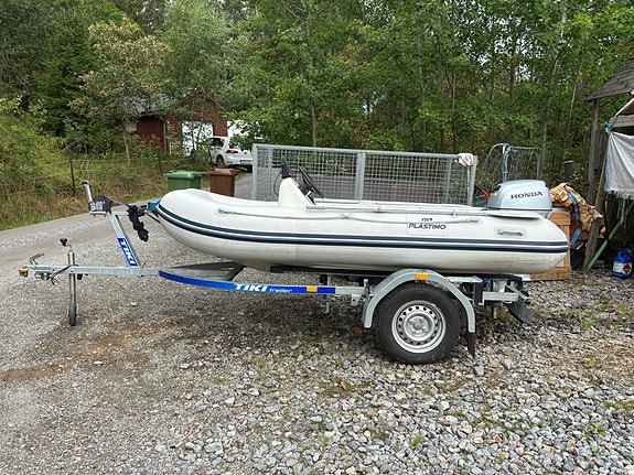 Plastimo 310 Rib Honda 15 inkl. Tiki 80 trailer 2 of 9