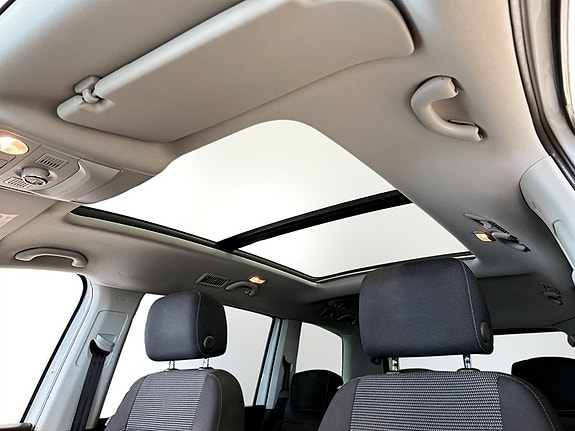 Volkswagen Sharan 5 of 5