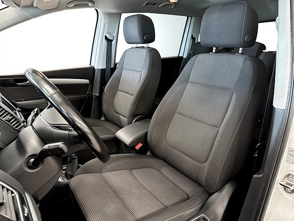 Volkswagen Sharan 4 of 5