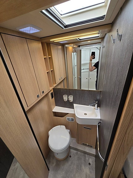 Hymer MasterLine T 780 BlackLine 9 of 20