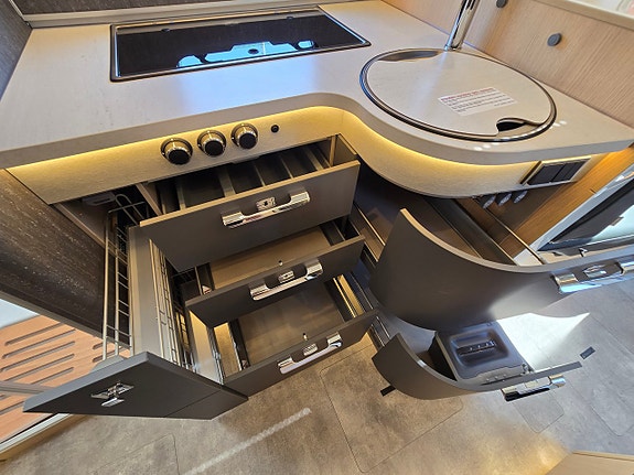 Hymer MasterLine T 780 BlackLine 13 of 20