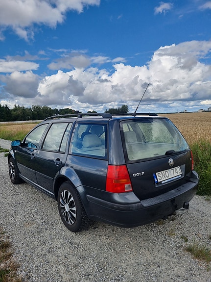Volkswagen Golf IV 4 of 5