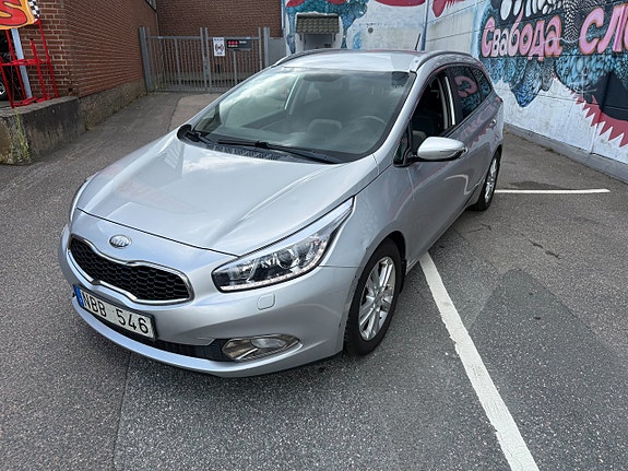 Kia Ceed 3 of 5