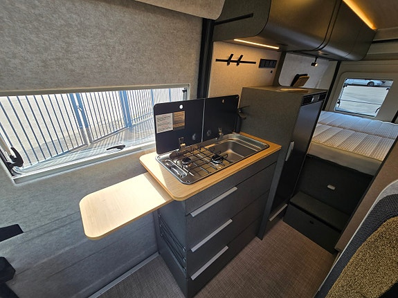 Hymer Redwood 600 Explorer 7 of 15
