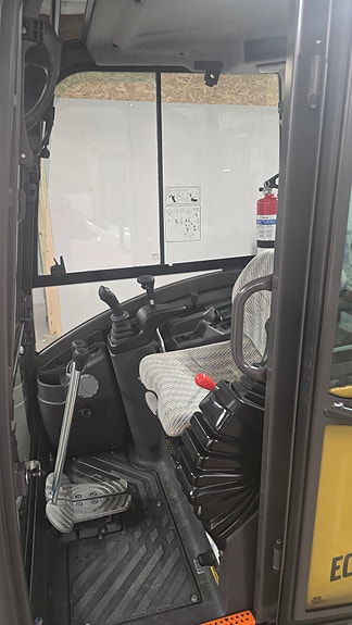 Volvo EC18E 7 of 8