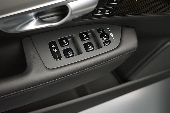 Volvo V90 10 of 22