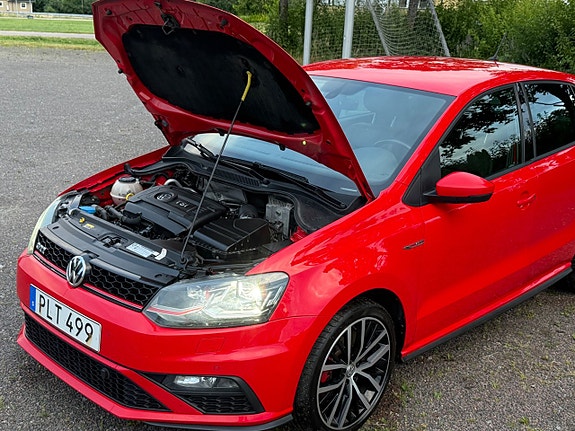 Volkswagen Polo 18 of 18