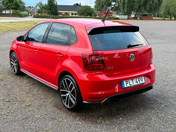 Volkswagen Polo 5 of 5