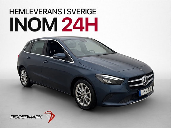 Mercedes-Benz B180 3 of 5