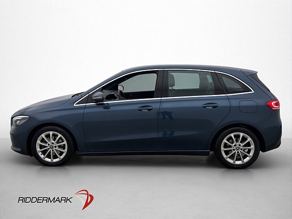 Mercedes-Benz B180 5 of 5
