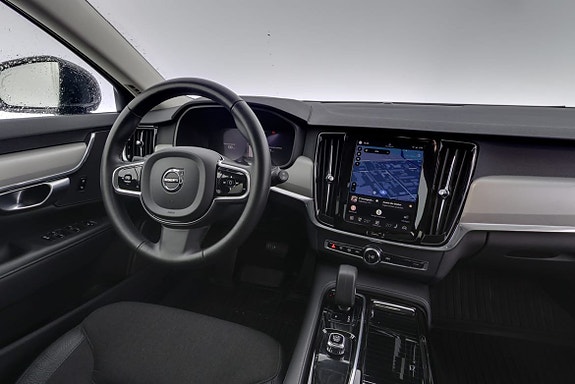 Volvo V90 8 of 17