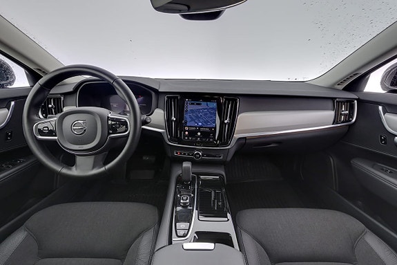 Volvo V90 7 of 17