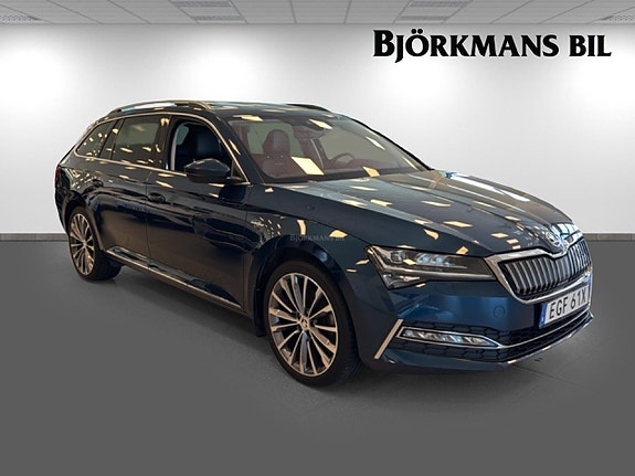 Skoda Superb 3 of 17