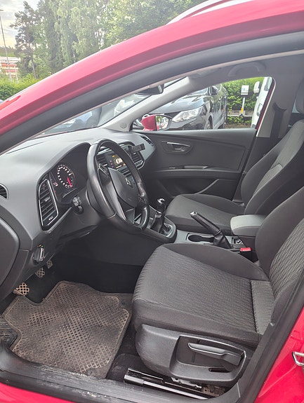 Seat Leon 8 of 12