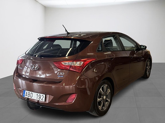 Hyundai i30 4 of 5