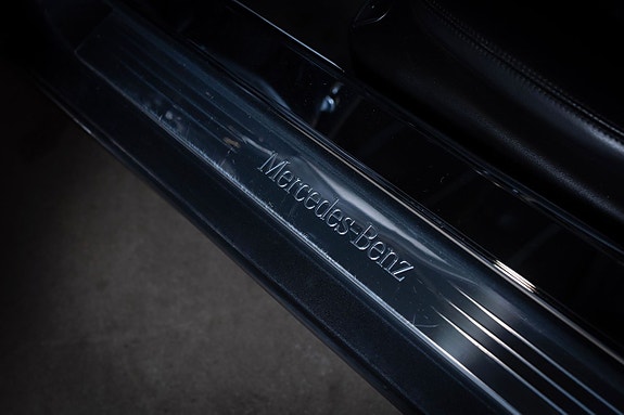 Mercedes-Benz SL500 20 of 28