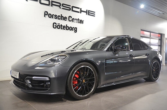 Porsche Panamera GTS 8 of 21