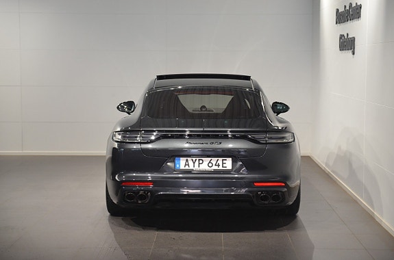 Porsche Panamera GTS 7 of 21