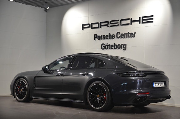 Porsche Panamera GTS 5 of 21