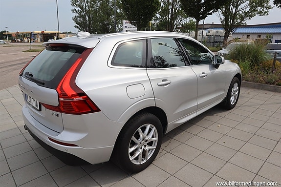Volvo XC60 19 of 24