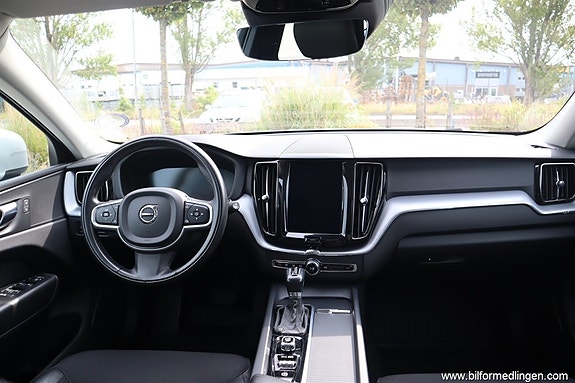 Volvo XC60 5 of 5