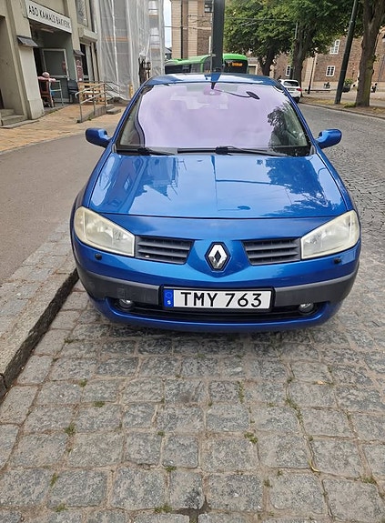 Renault Megane II 2 of 4
