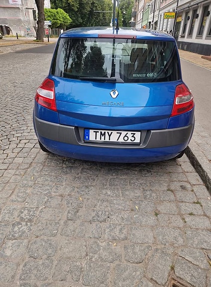 Renault Megane II 3 of 4