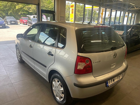 Volkswagen Polo 5 of 5