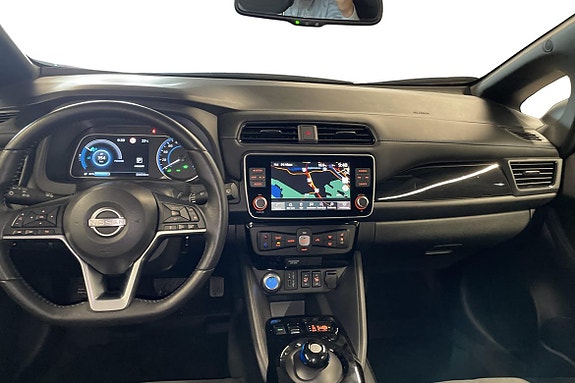 Nissan Leaf 8 of 20
