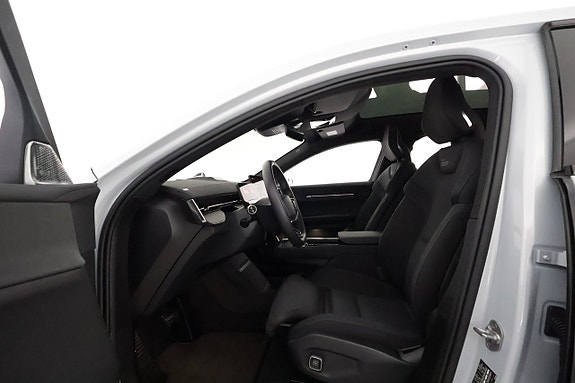 Polestar 3 10 of 30