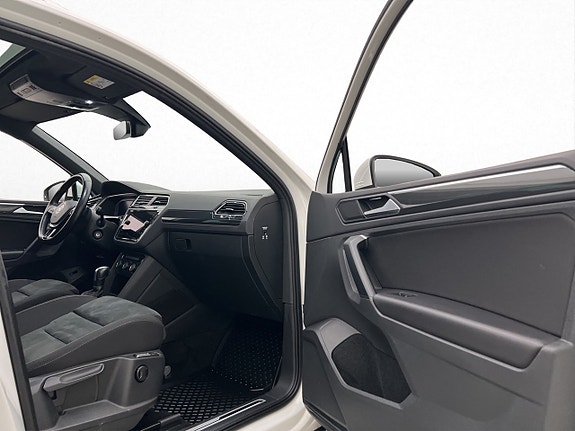 Volkswagen Tiguan 28 of 30