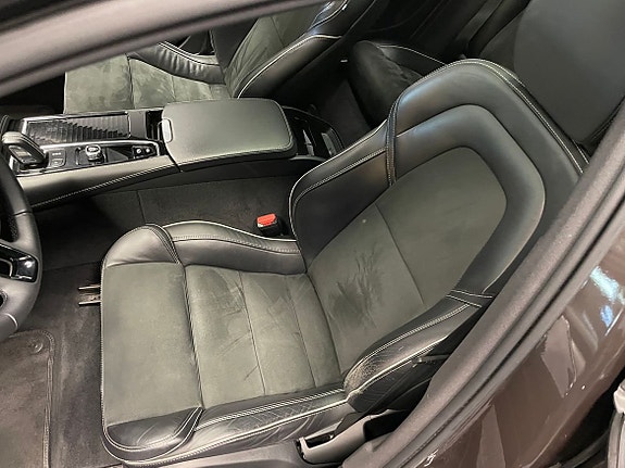 Volvo V90 4 of 5