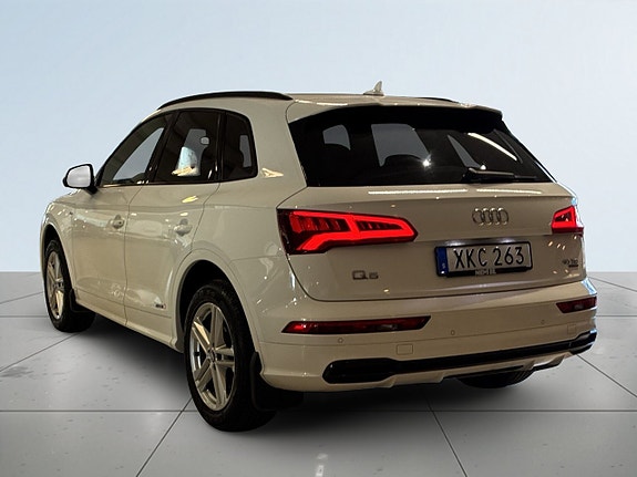 Audi Q5 5 of 18