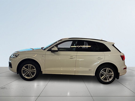 Audi Q5 4 of 18