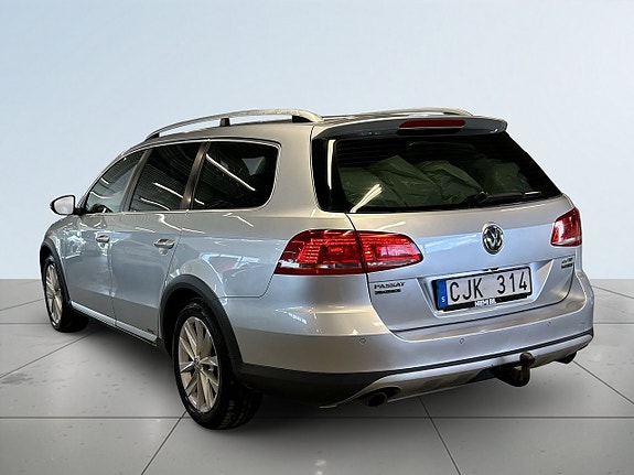 Volkswagen Passat Alltrack 5 of 5