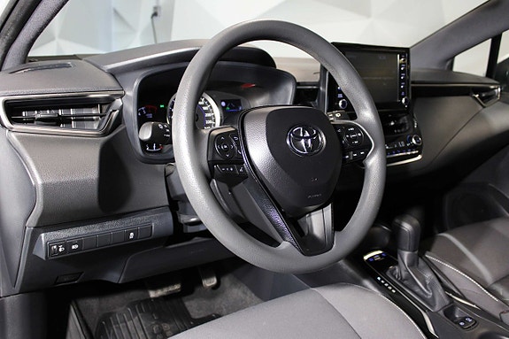 Toyota Corolla 15 of 27