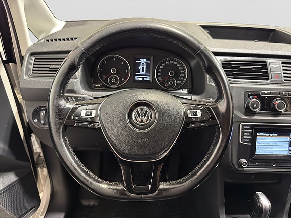 Volkswagen Caddy Maxi 12 of 18