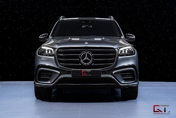 Mercedes-Benz GLS580 3 of 21